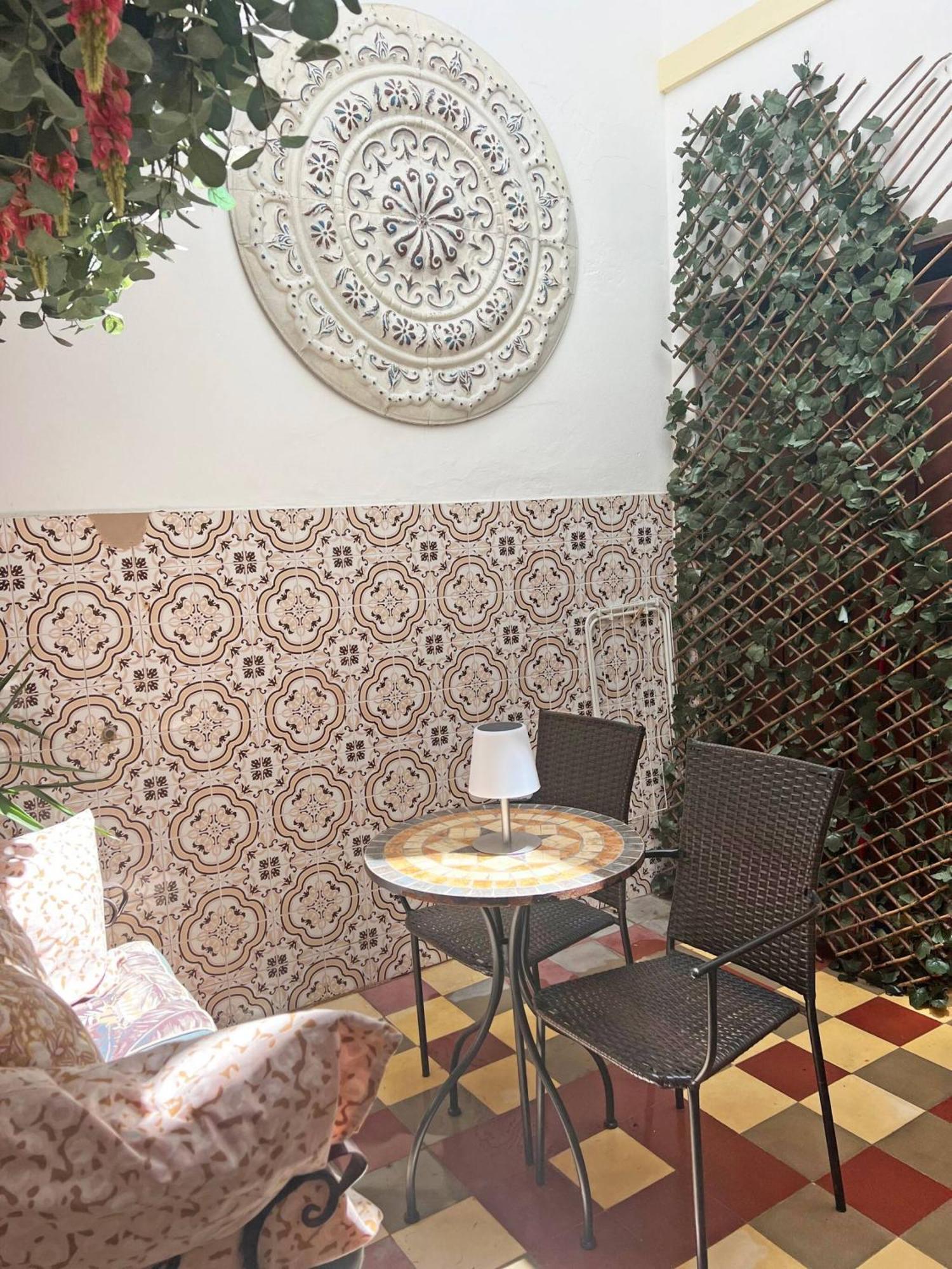 Apartamento Casa Salinas, Elegant Flat w patio in Taviras Historical Centre Exterior foto